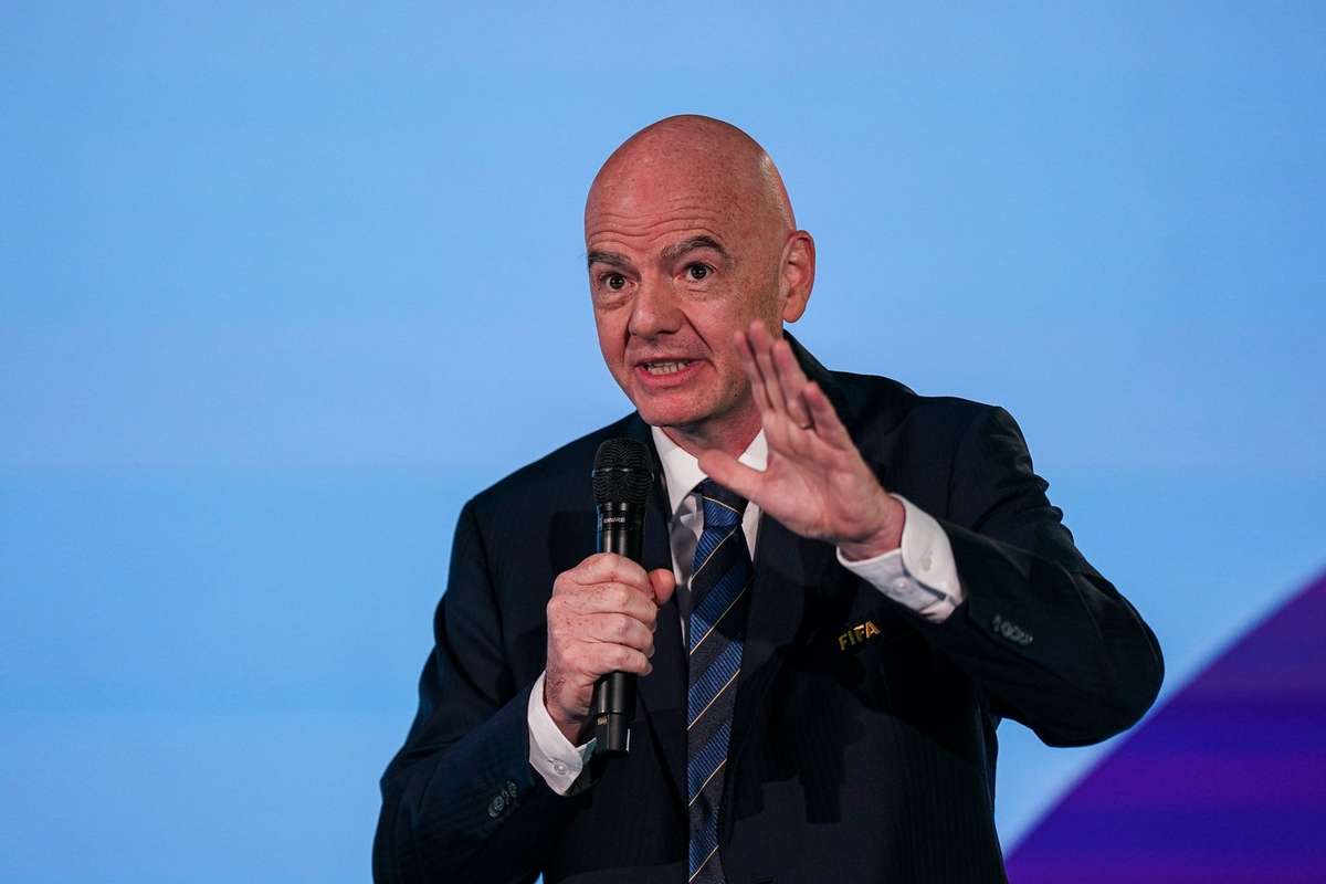 FIFA放弃世界杯股权出售计划,欧足联威胁抵制后紧急叫停