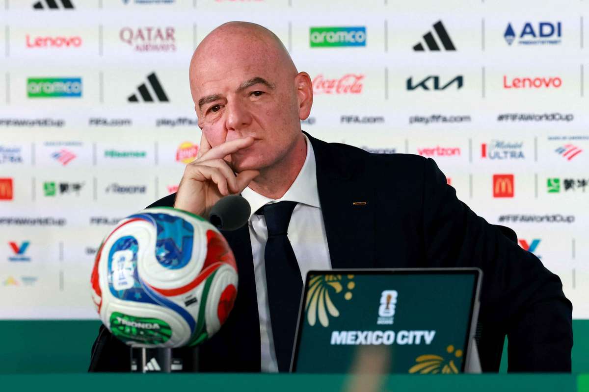 欧洲联赛联盟主席:因凡蒂诺在FIFA的职位已不可维持