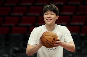 前CBA球员:对面没大个杨瀚森就该大杀四方 打G联赛很从容了