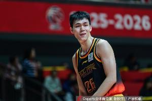球队大脑！庞峥麟半场7中4拿到10分2板5助1断